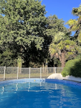 villa de l eguille
