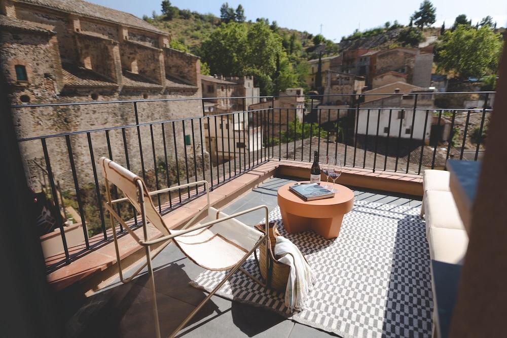 ora hotel priorat a member of design hotels