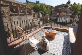 ora hotel priorat a member of design hotels