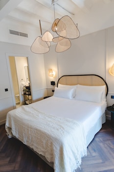 ora hotel priorat a member of design hotels