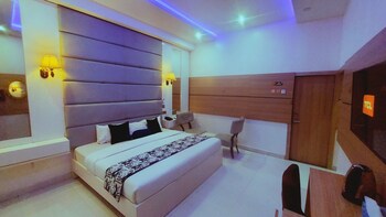 olympus hotel and suites
