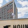 hound hotel
