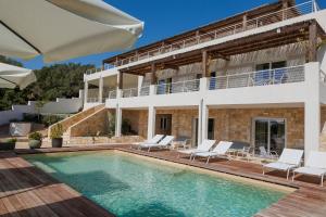 mercury beach hotel