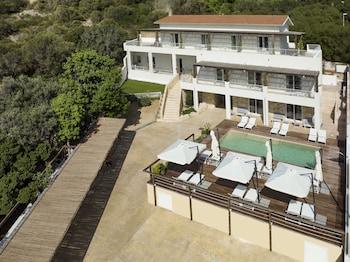 mercury beach hotel