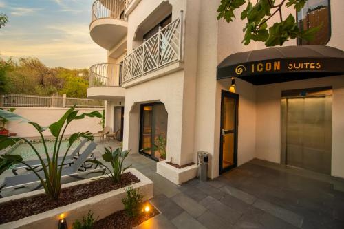 icon beach suites hotel