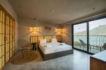 icon beach suites hotel