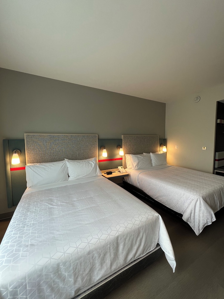 avid hotels guadalajara av vallarta pte an ihg hotel