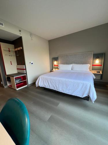 avid hotels guadalajara av vallarta pte an ihg hotel
