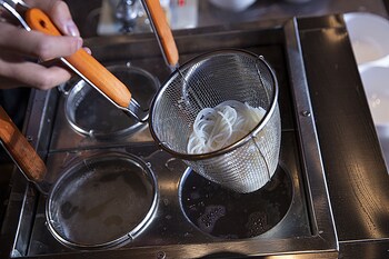 kunyixingguangjiudian