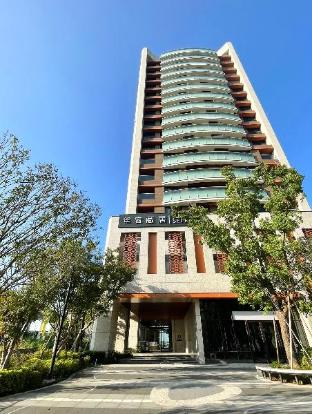 check inn select new taipei sanchong