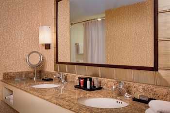 seattle marriott waterfront