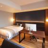 hotel sails