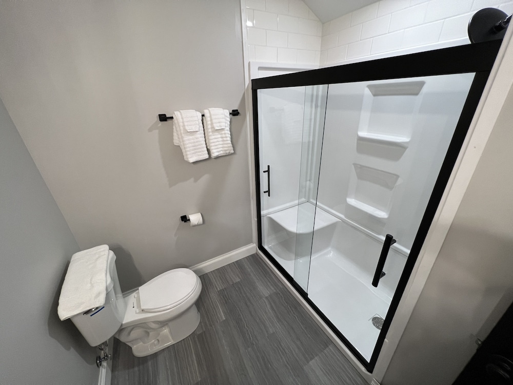 homestay on main by twin lakes creamery