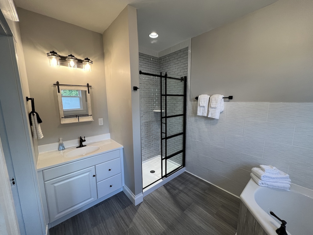 homestay on main by twin lakes creamery