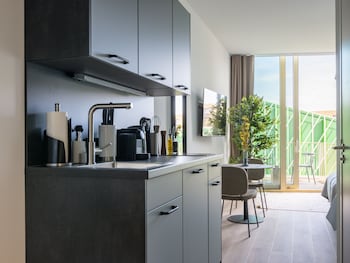 limehome eindhoven gashouder