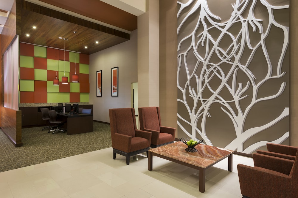 hyatt place ciudad del carmen