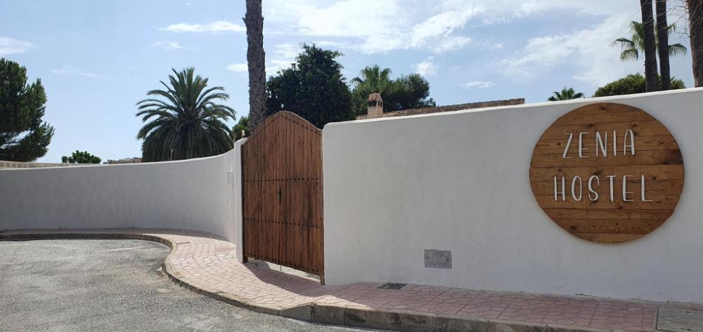 zenia hostel