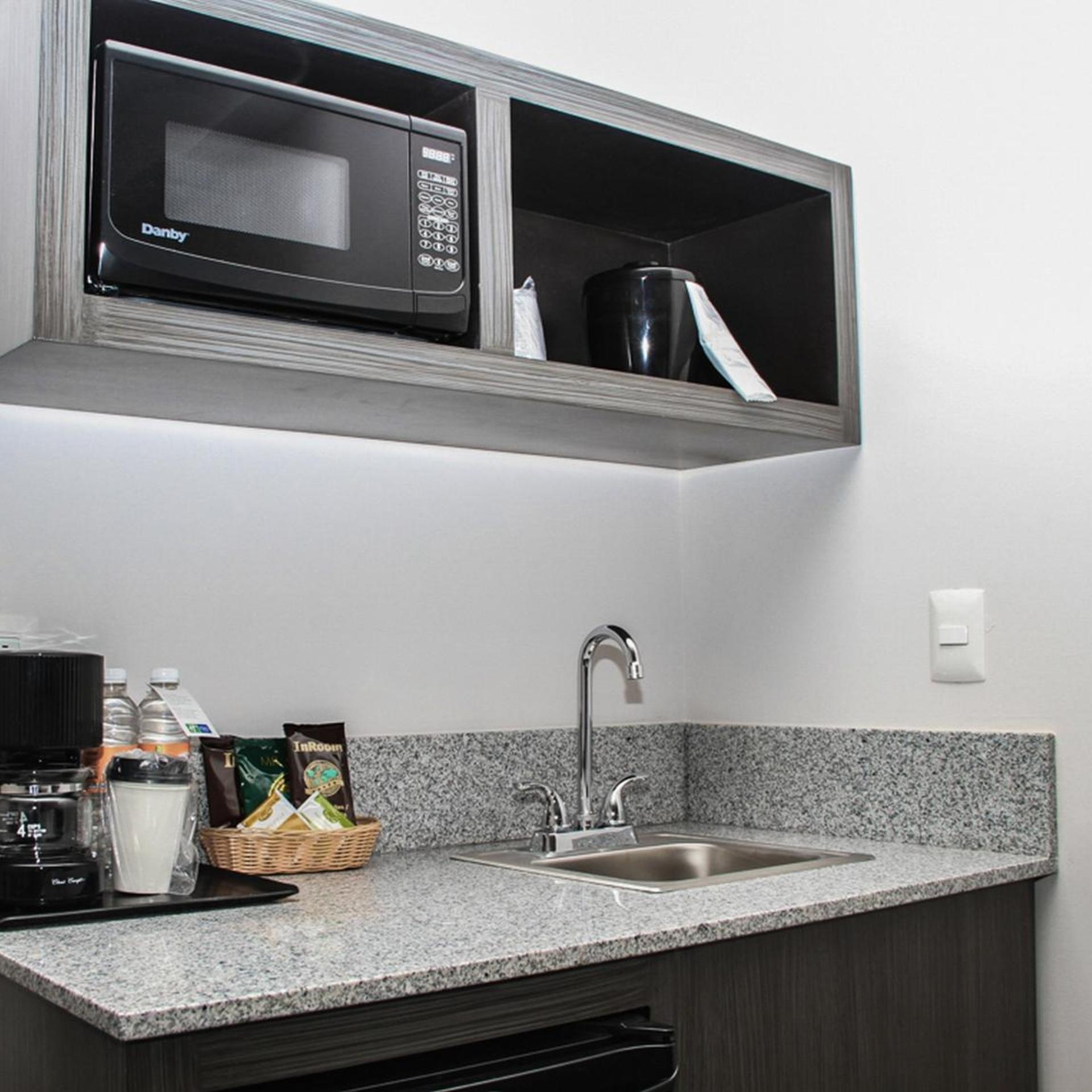 holiday inn express and suites hermosillo by ihg