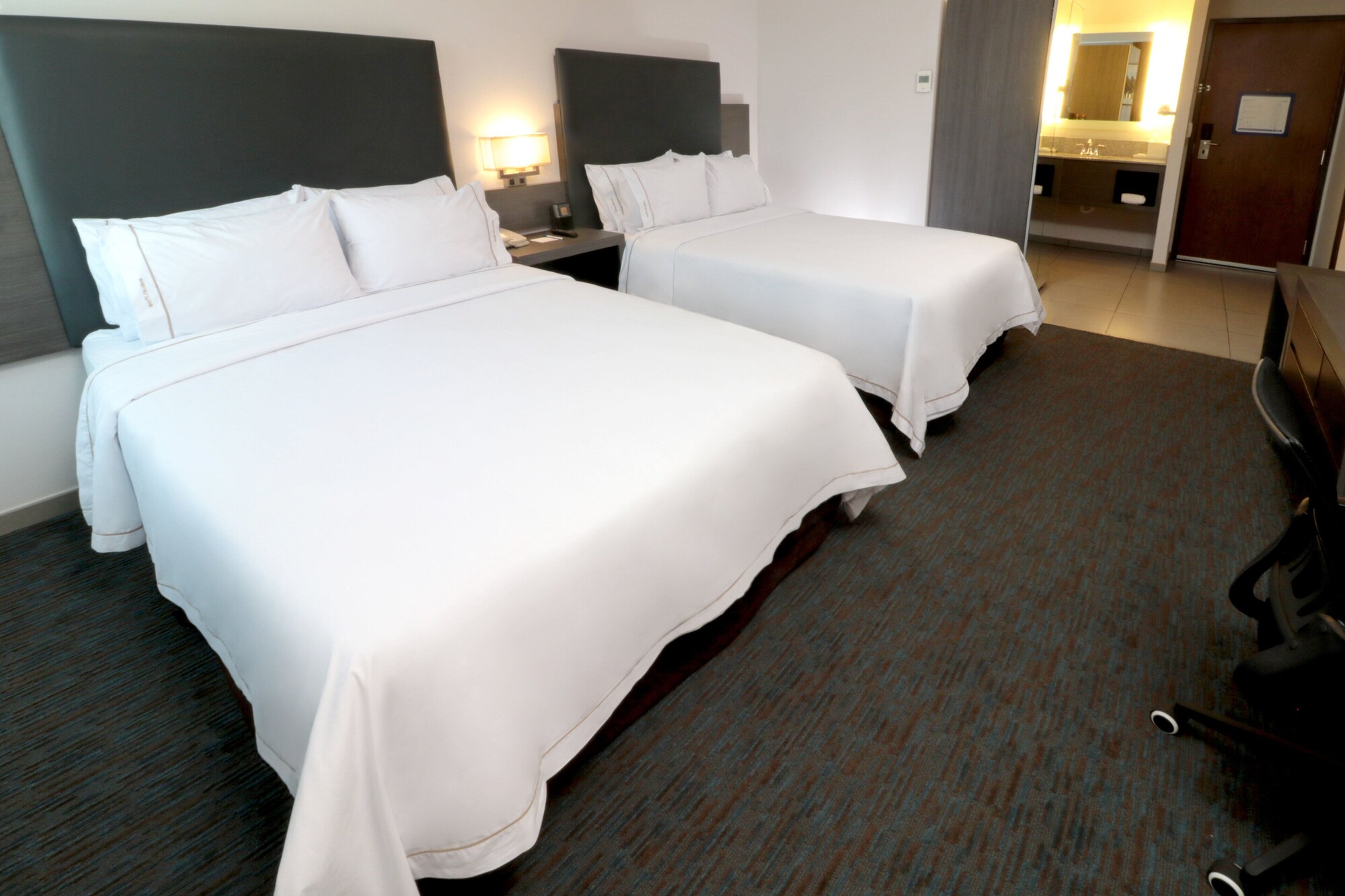 holiday inn express and suites hermosillo by ihg