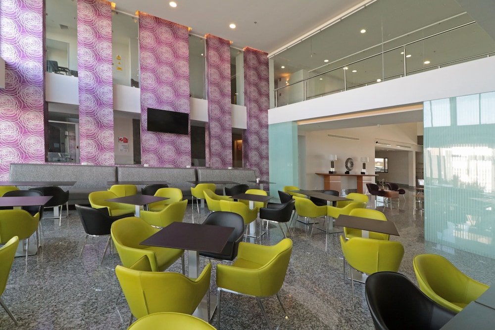 holiday inn express and suites hermosillo by ihg