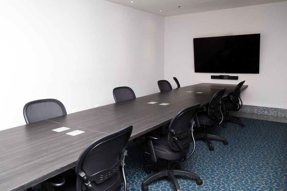 holiday inn express and suites hermosillo by ihg