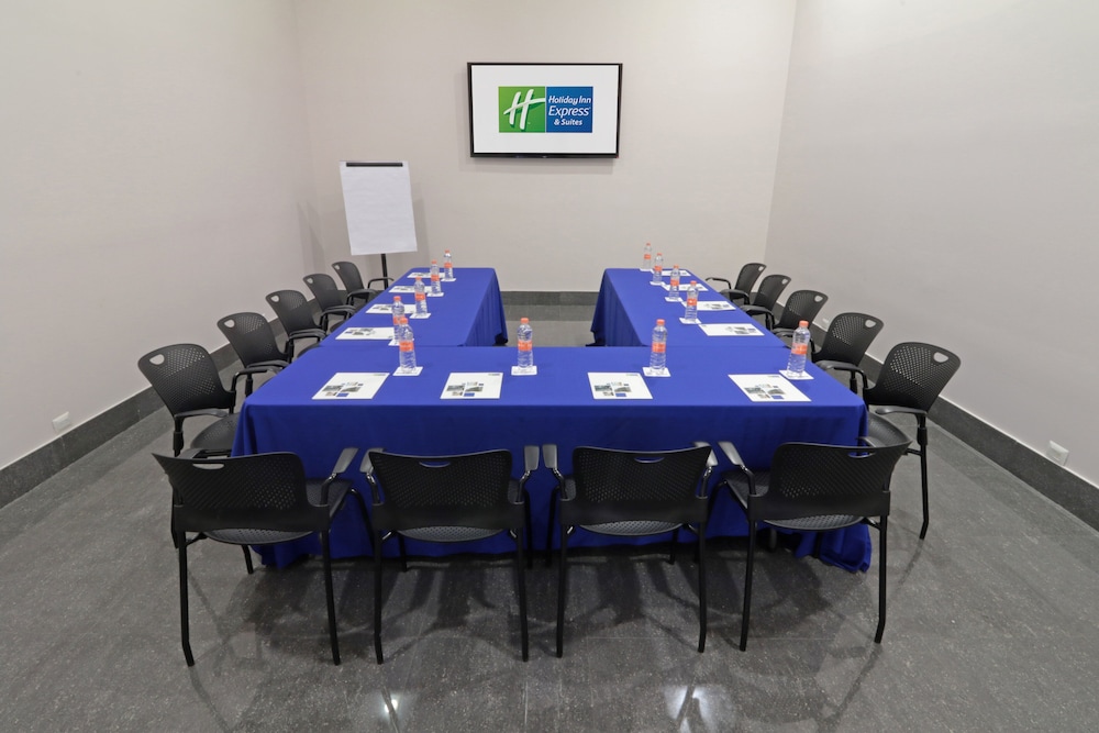holiday inn express and suites hermosillo by ihg