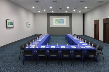 holiday inn express and suites hermosillo by ihg