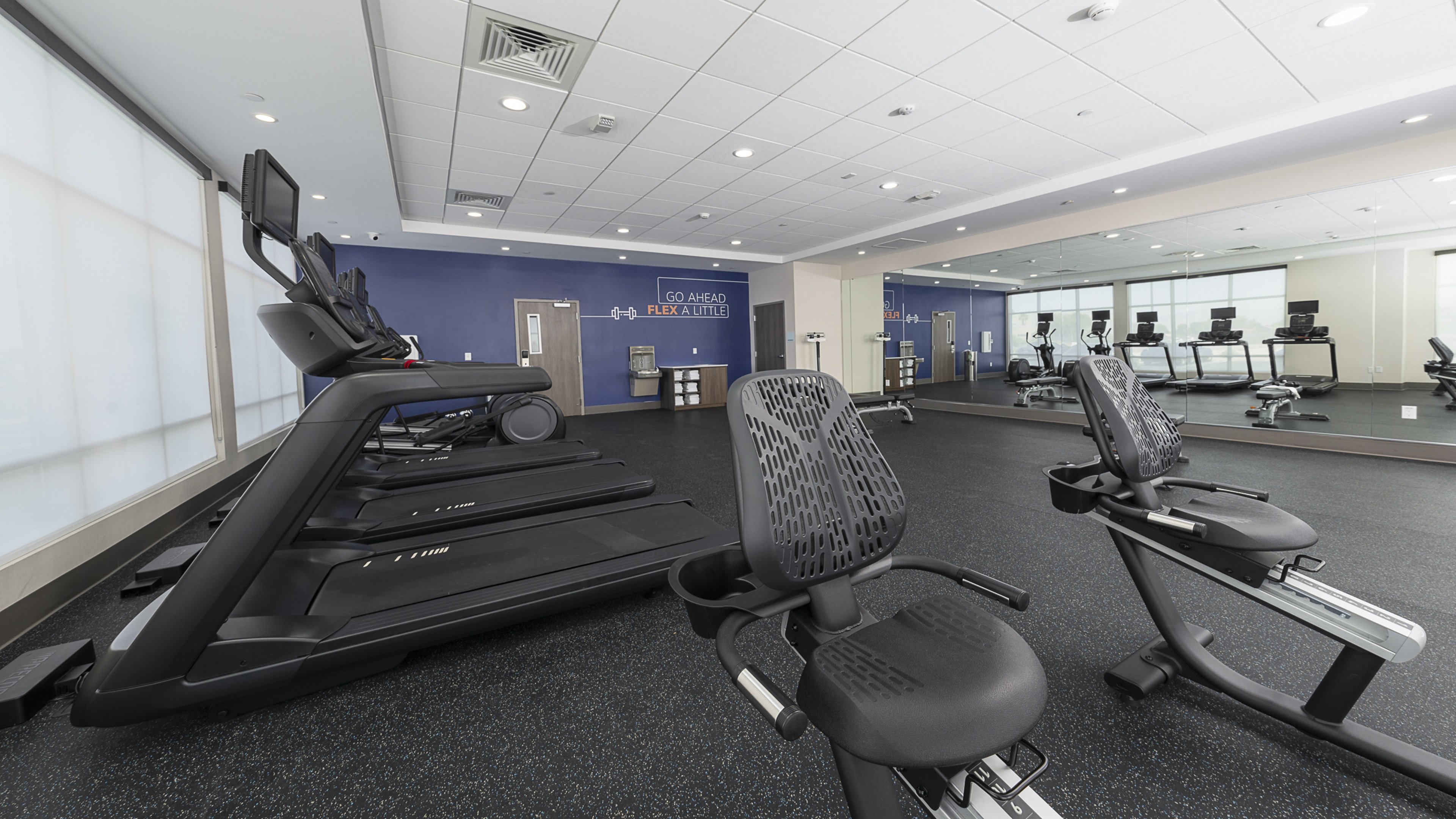 holiday inn express and suites ridgecrest china lake