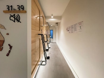 airone capsule hotel