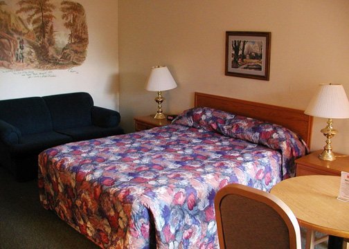 6032 persepolis inn