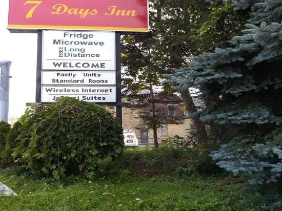 6032 persepolis inn