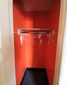 the new star motel 1950s retro lodging and retreat center