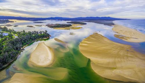 mallacoota hotel motel