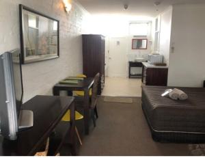 mallacoota hotel motel