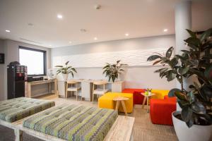 ibis styles the entrance