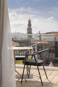 wine and books porto hotel