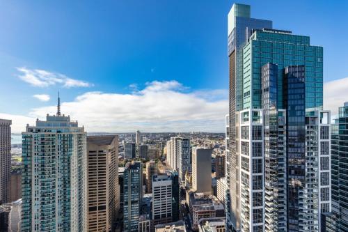 meriton suites world tower sydney
