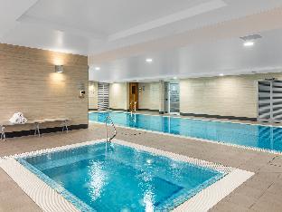 meriton suites world tower sydney