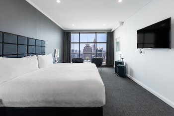 meriton suites world tower sydney