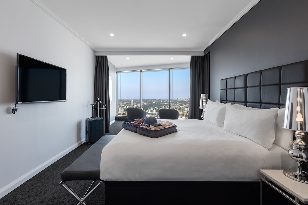 meriton suites world tower sydney