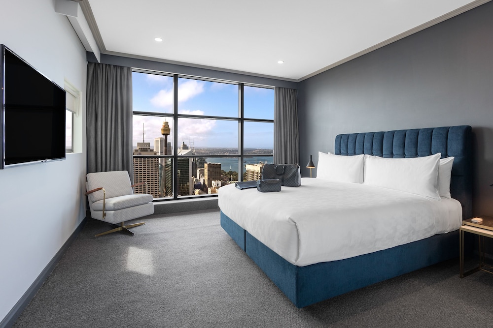 meriton suites world tower sydney