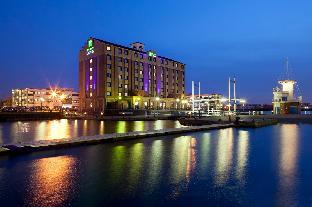 holiday inn express manchester salford quays by ihg