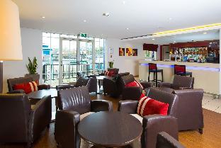 holiday inn express manchester salford quays by ihg