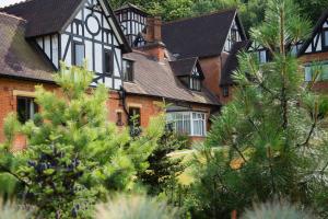 bagshot