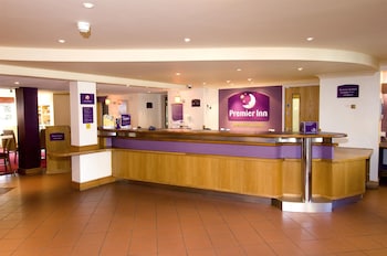 premier inn birmingham hall green