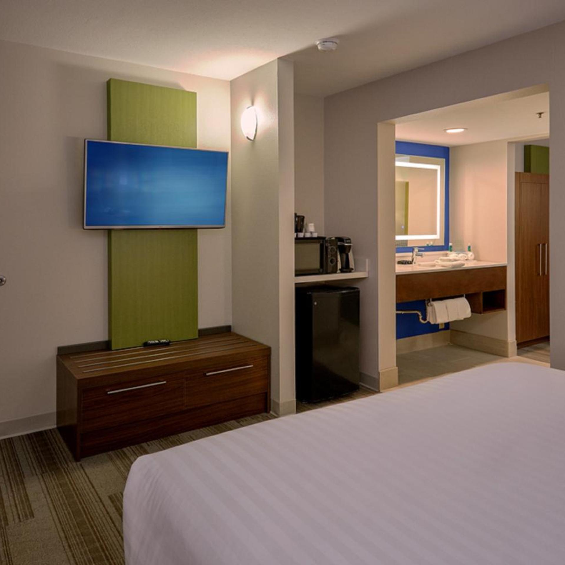 holiday inn express and suites pigeon forge sevierville by ihg