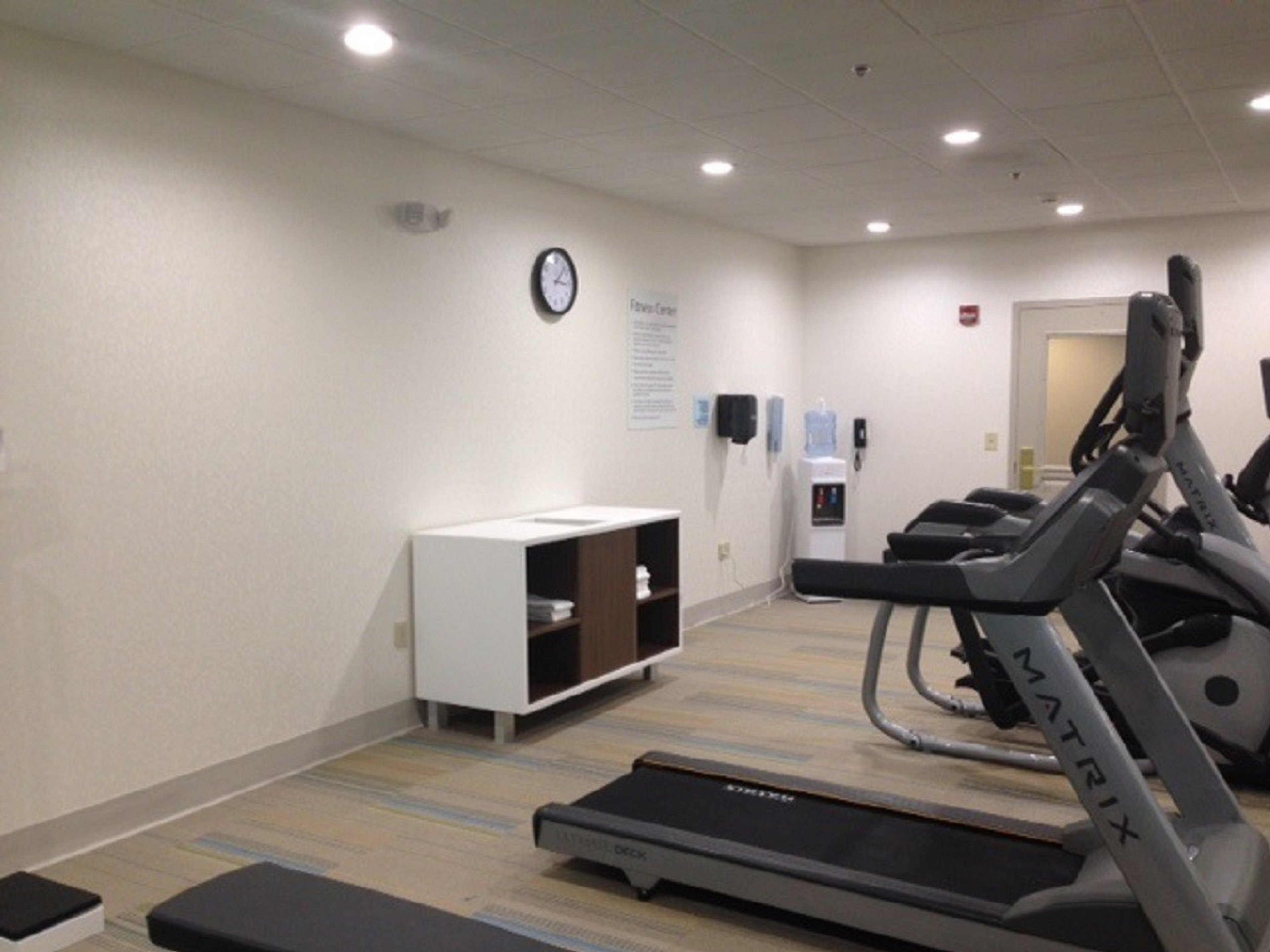 holiday inn express and suites pigeon forge sevierville by ihg