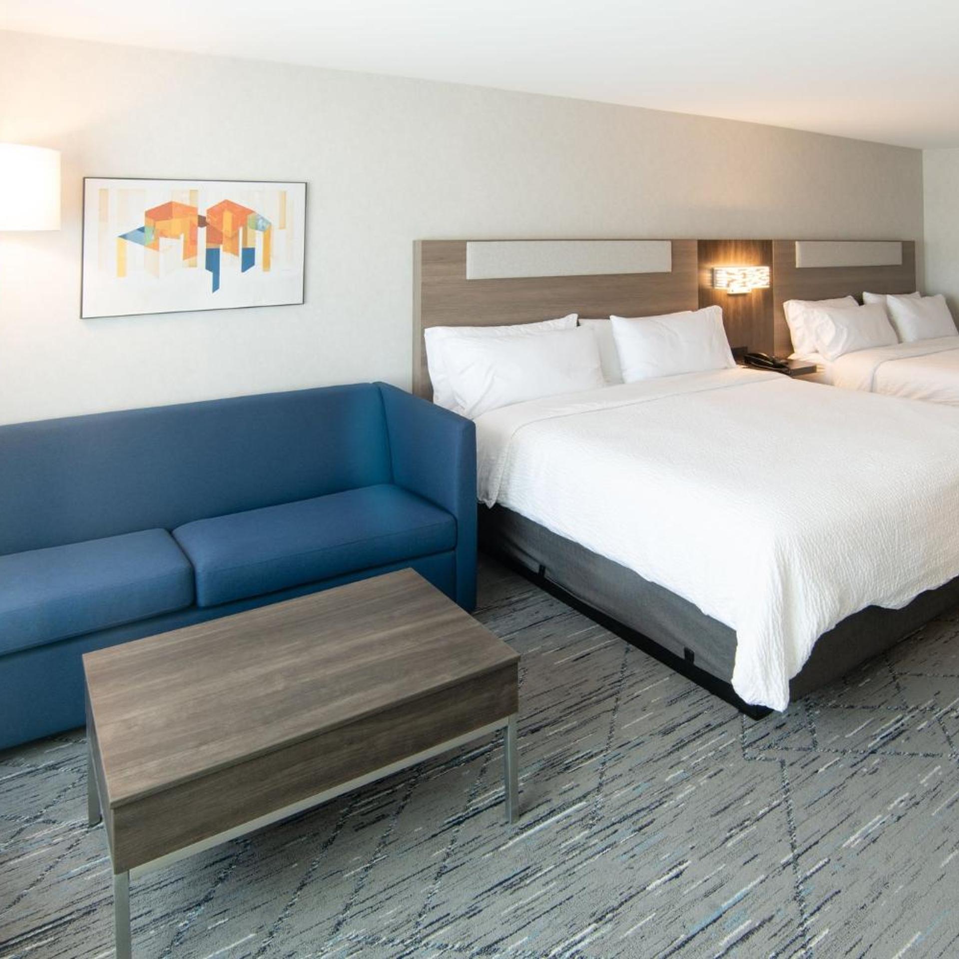 holiday inn express and suites moose jaw an ihg hotel