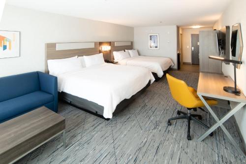 holiday inn express and suites moose jaw an ihg hotel