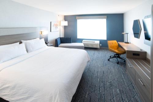 holiday inn express and suites moose jaw an ihg hotel